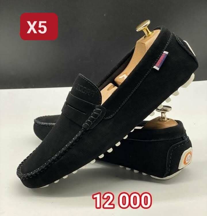 Mocassins en daim élégants