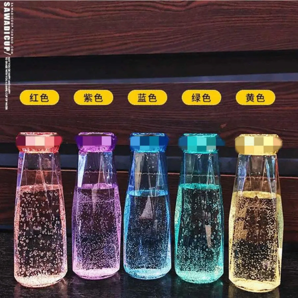 Bouteille d'eau colorée