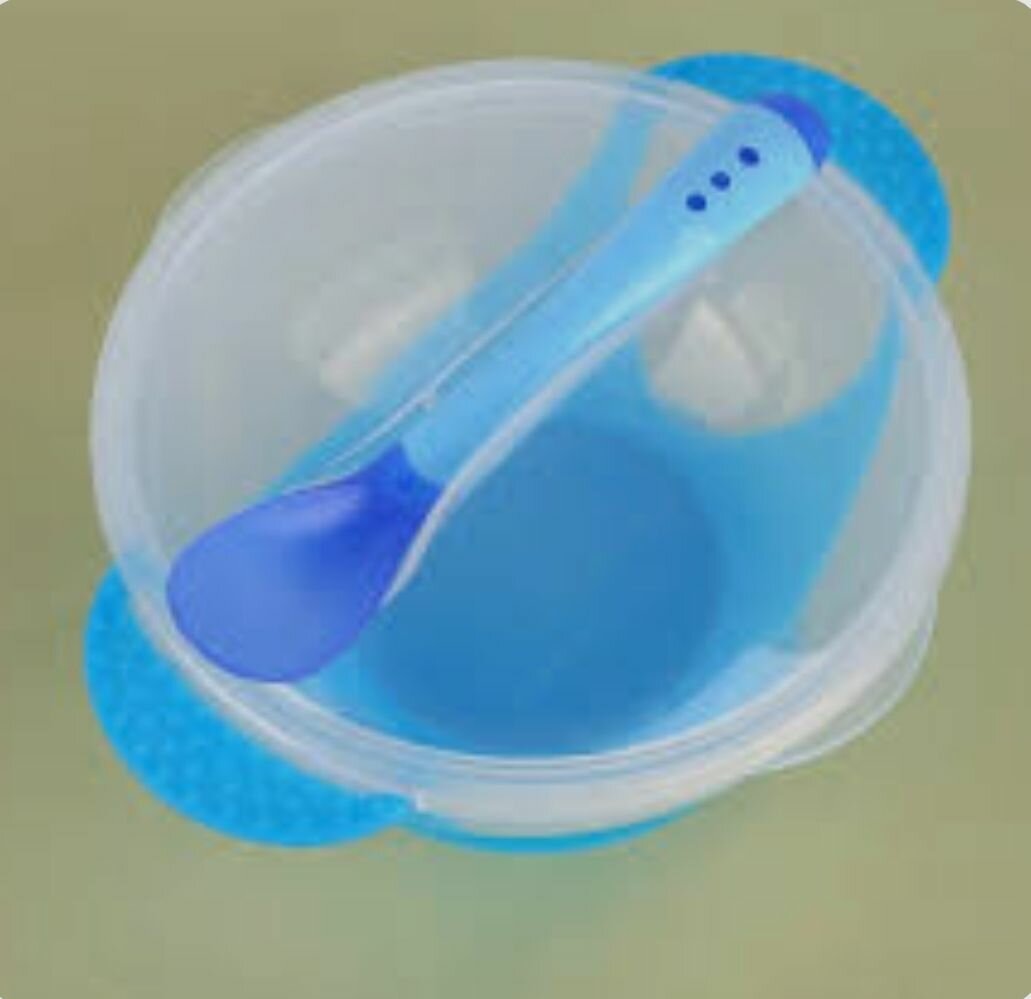 Bol pour bébé avec couvercle