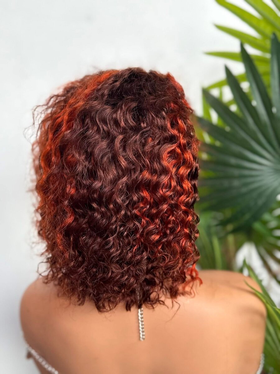 Perruque bouclée rouge naturel