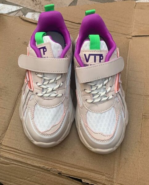 Chaussures de sport VTP pour enfants
