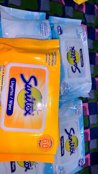 Lingettes humides Sanitex bebe