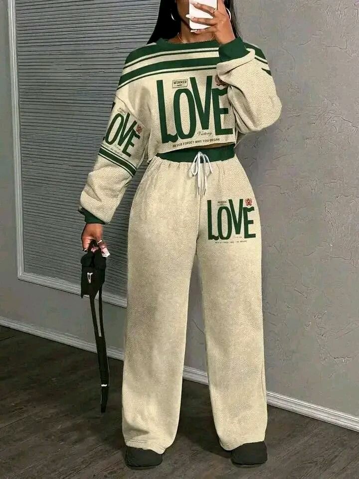 Ensemble décontracté LOVE