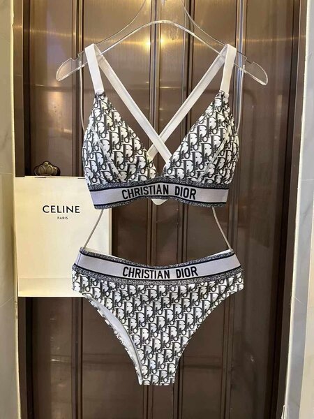 Ensemble lingerie Dior chic