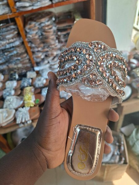 Stylish Women’s Slide Sandals