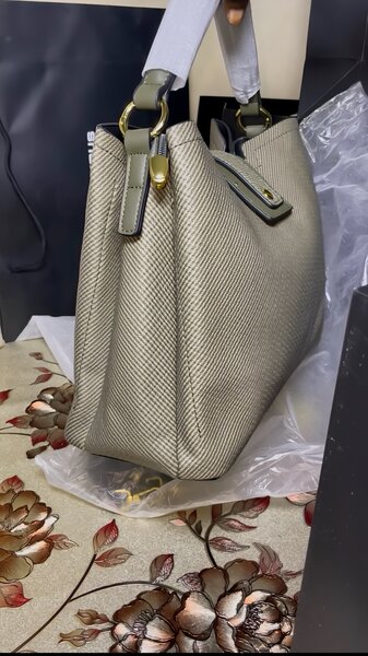 Sac à main élégant en cuir