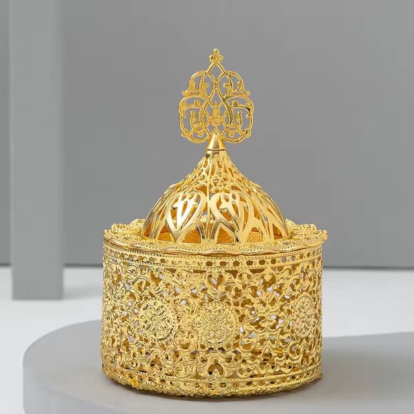 Boîte de rangement décorative en métal doré