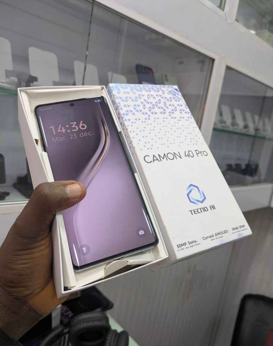 TECNO Camon 40 Pro Smartphone