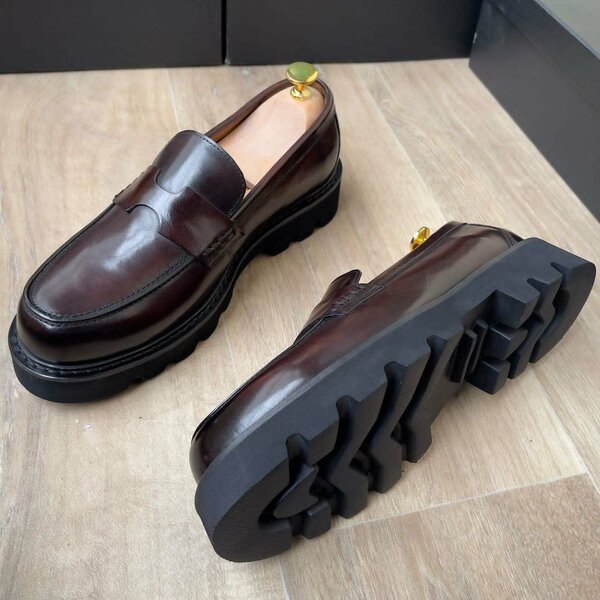 Chaussures Derby en cuir élégant
