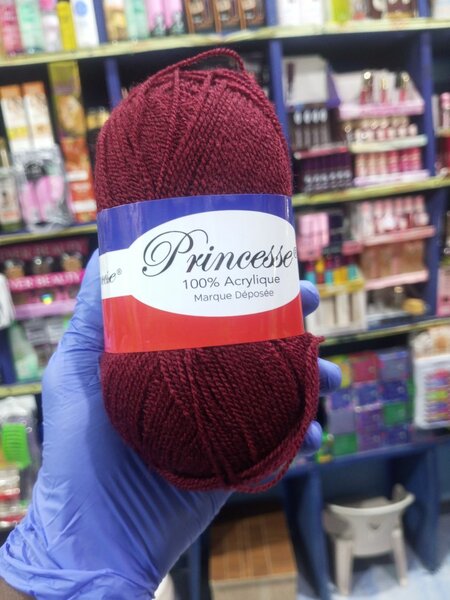 Fil Acrylique Rouge Princesse