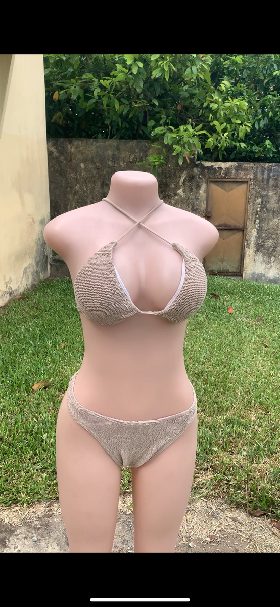 Bikinis et Maillot Élegants