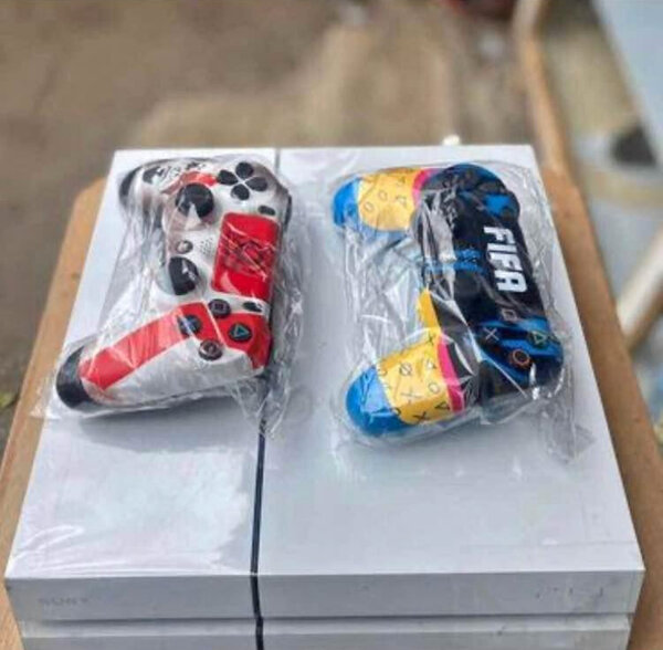 Console Sony PS4 Slim 500GB