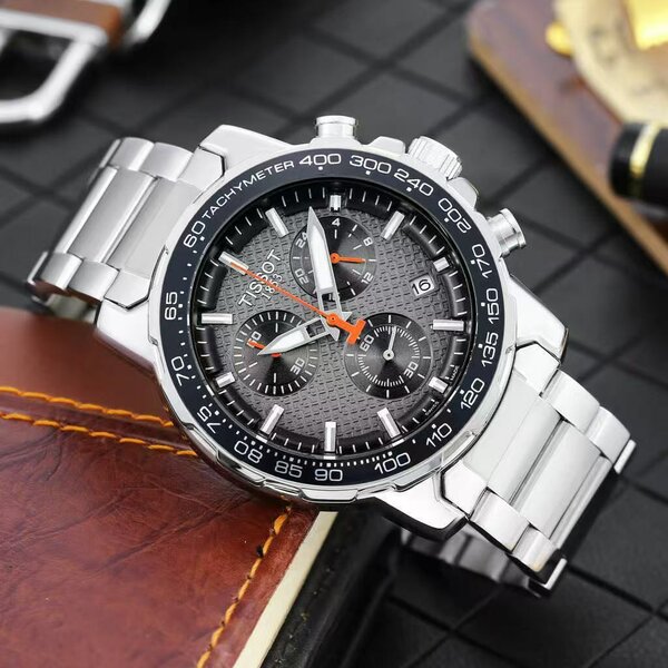 Montre chronographe sportive
