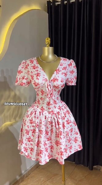 Robe d'été florale élégante