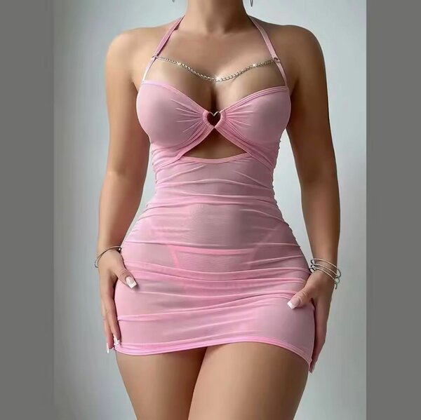 Robe moulante satinée sexy