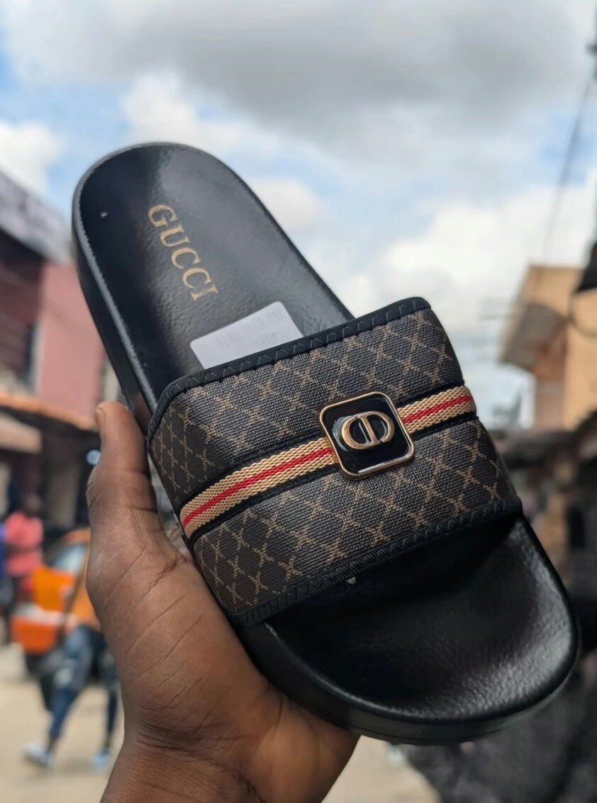 Tongs de luxe Hommes