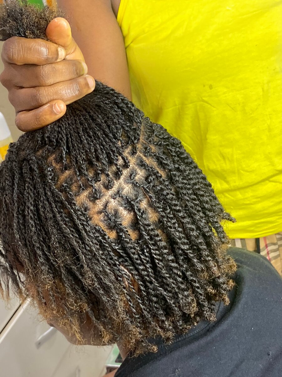Micro twist  cheveux naturel