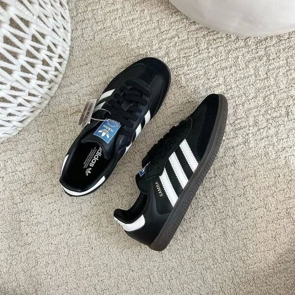 Baskets classiques homme