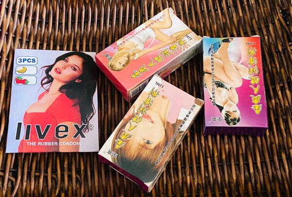 Préservatifs + lubrifiant