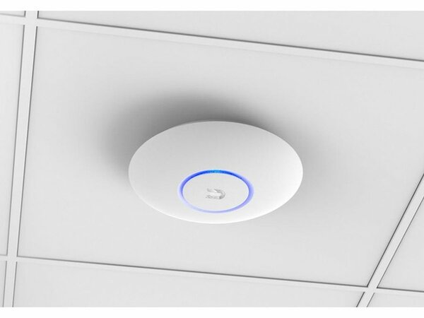 POINT D'ACCES UBIQUITI UNIFI