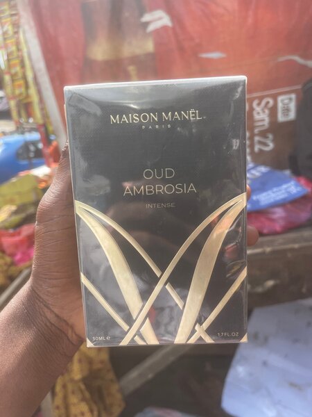 Maison Manél Oud Ambrosia Parfum
