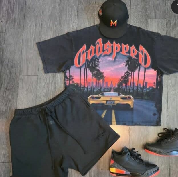 T-shirt graphique moderne