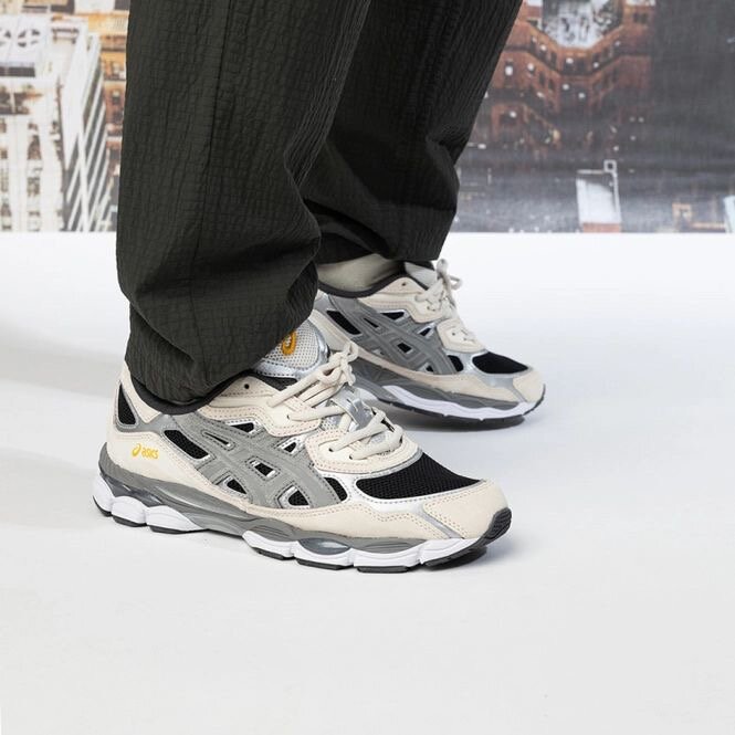 Baskets sport ASICS confort