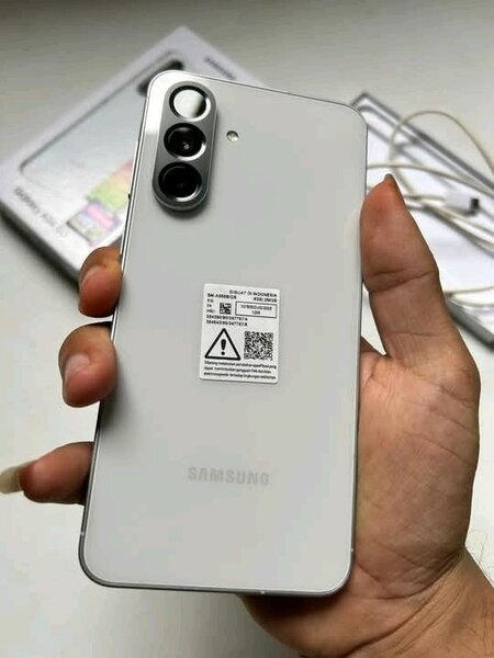 Samsung Galaxy S23 Blanc