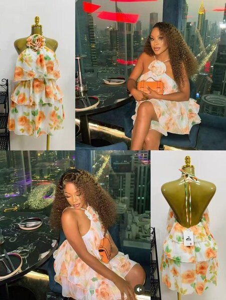 Robe glamour en dentelle