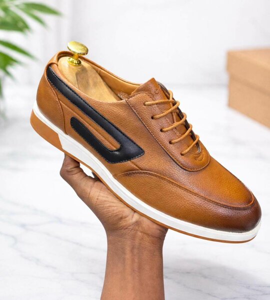 Chaussures en cuir élégantes