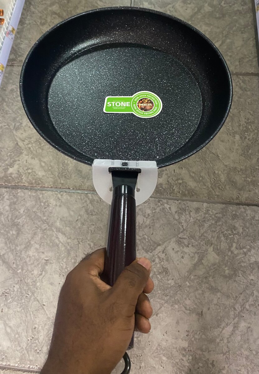 Poêle Antiadhésive en Pierre