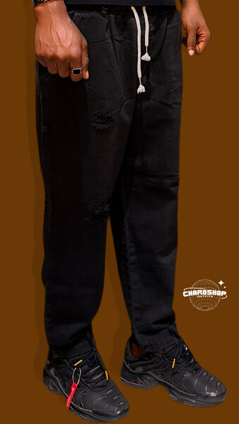 Pantalon noir décontracté