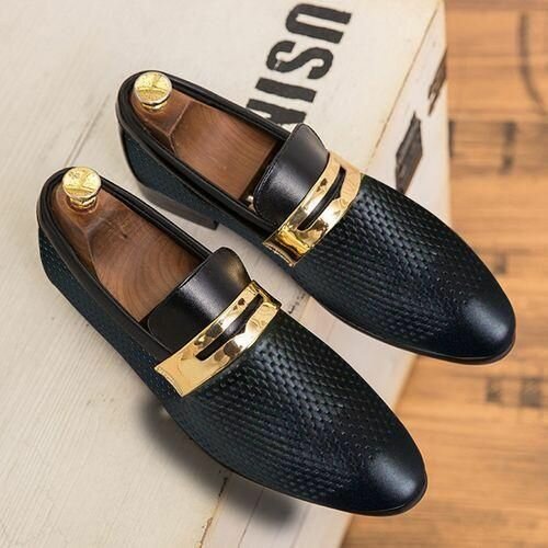Mocassins en cuir noir élégants