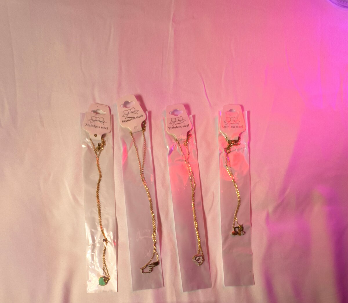 Bracelets dorés élégants