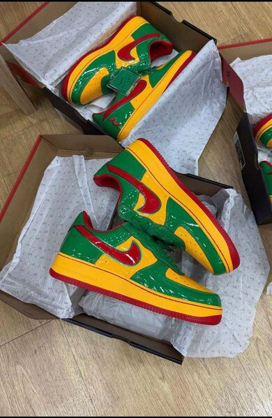 Baskets colorées modernes