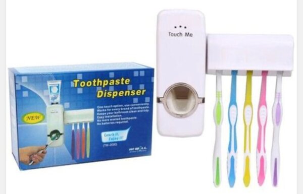Distributeur de dentifrice automatique