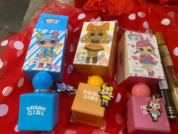 Set de mini parfums colorés