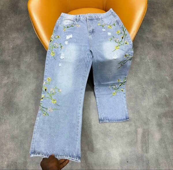 Jeans brodés tendance