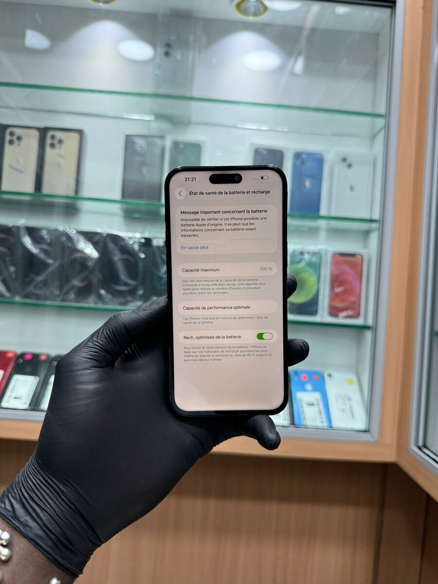 14 Pro Max 256Go écrans et bat