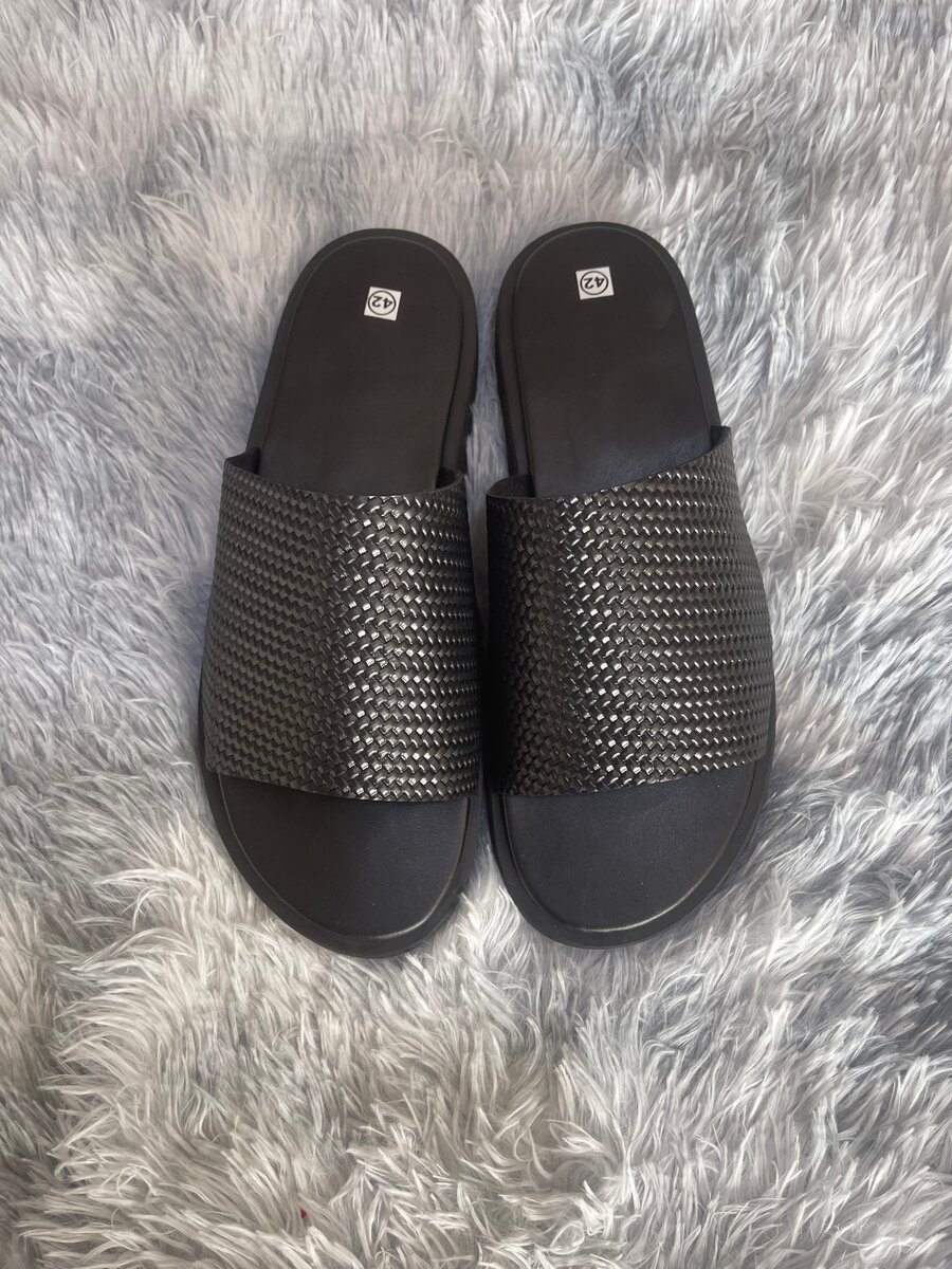 Mules élégantes en cuir