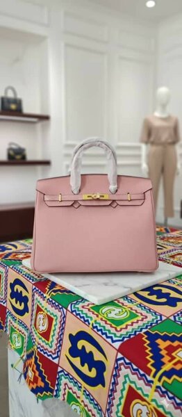 Sac à main en cuir élégant