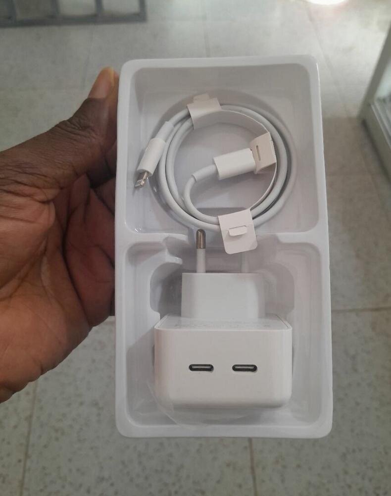 Chargeur USB-C 55W 14 Pro Max