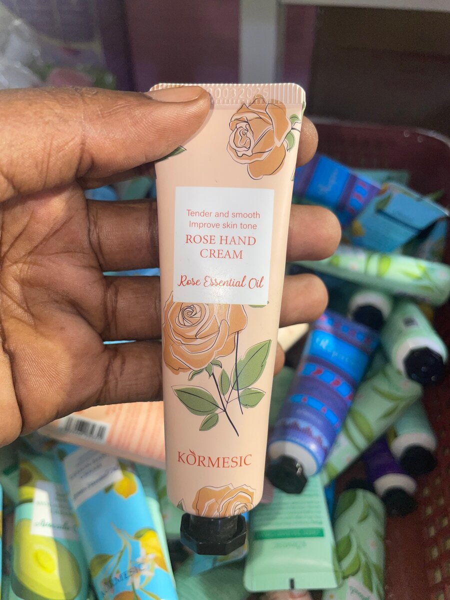 Crème pour les Mains à la Rose