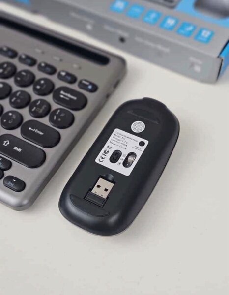 Clavier et souris sans fil