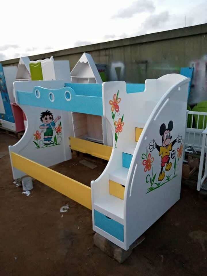 Lit superposé pour enfants