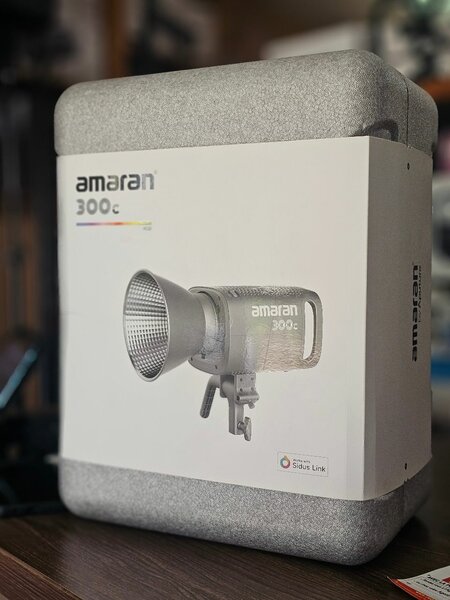 Amaran 300c Éclairage LED RGBWW