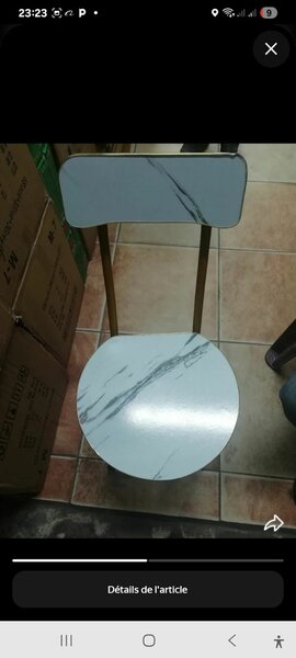 Chaises pliantes élégantes