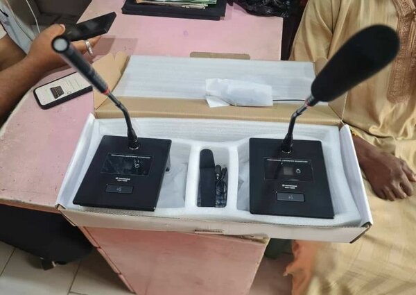 Micro double USB avec télécommande