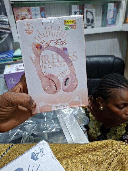 Casque sans fil oreilles de chat