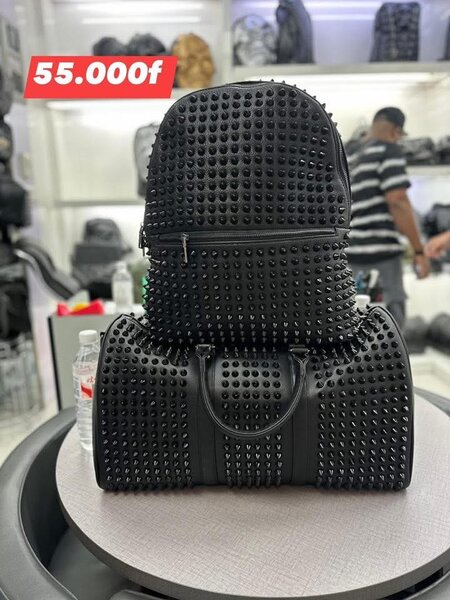 Ensemble sac à dos et voyage